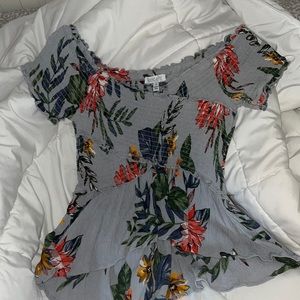 patrons of peace shirt size small